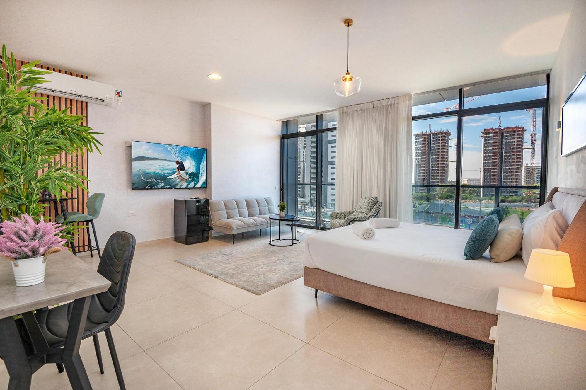 Hi-Yam Seaview Apartments & Suites - יש ממ"ד Bat Yam Eksteriør billede